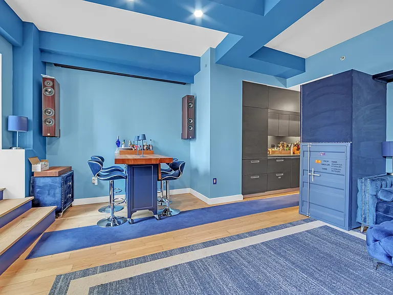 20 Pine St #1911 — Photo 5