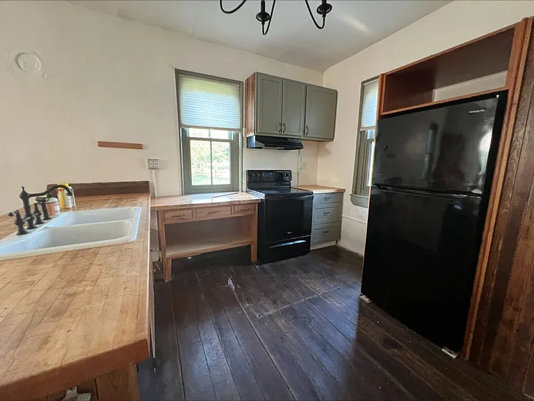 898 Menges Mills Rd — Photo 9