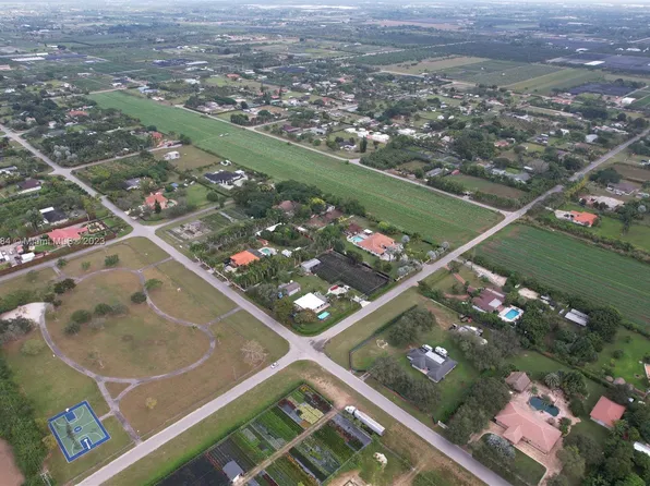 23840 SW 209th Pl, Homestead, FL 33031