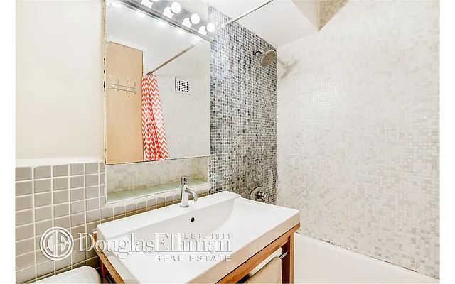 Rented by Douglas Elliman | media 12