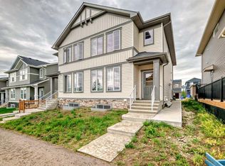 112 W Ambleton St NW, Calgary, AB T3P 1W5