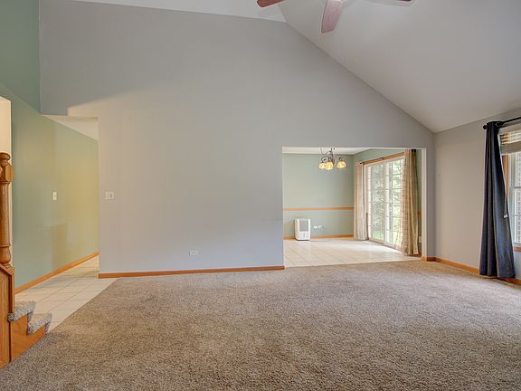 3rd image of 1109 Teal Ave