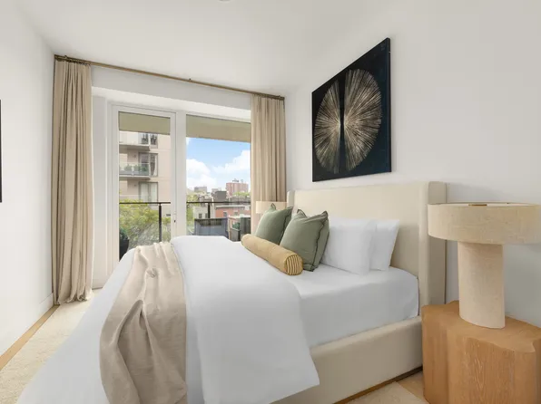 684 Dean Street image 6 of 14