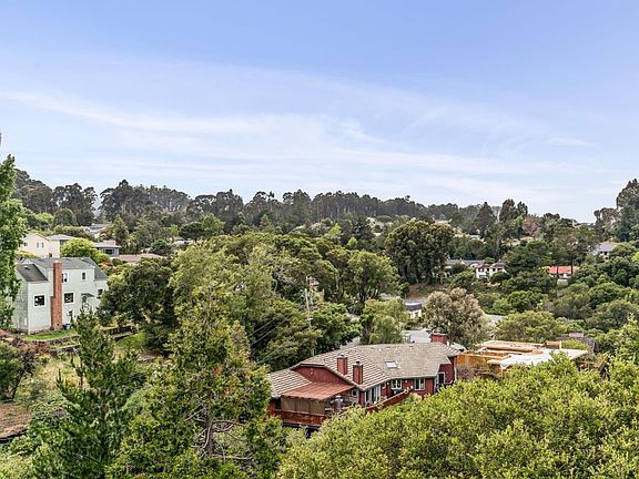 5th image of 3040 Hillside Dr