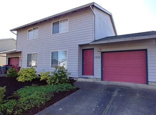 1730 SW Fellows St, McMinnville, OR 97128