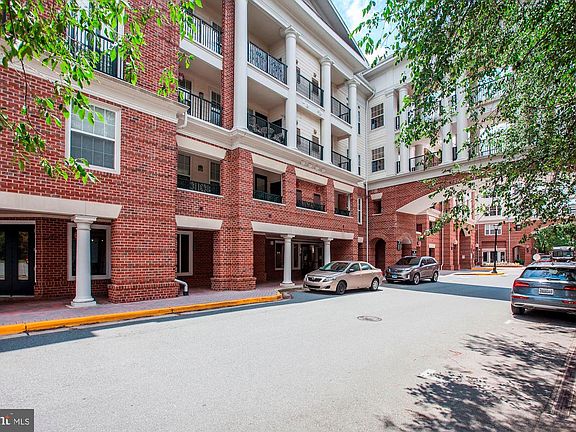 2nd image of 17 Granite Pl Unit 292