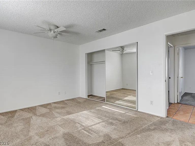 707 Honeybee Ct — Photo 25