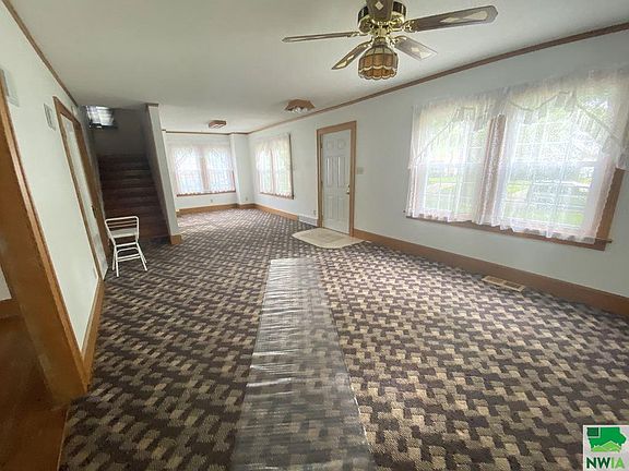 5th image of 625 Early St