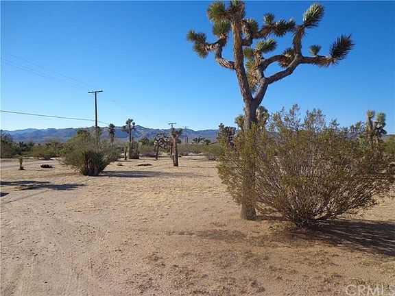 3rd image of 5110 Linda Lee Dr
