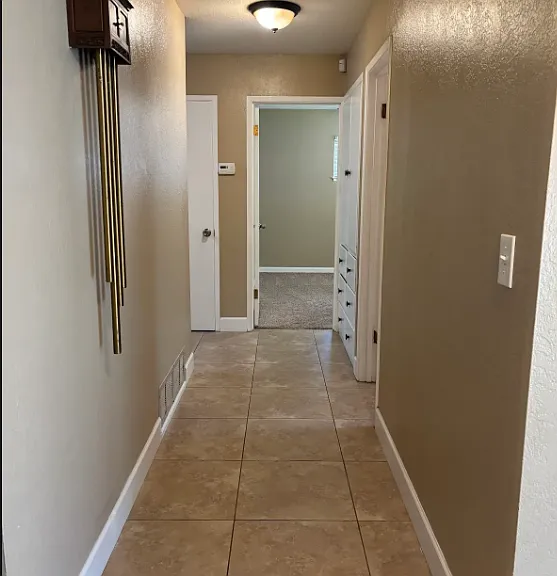 1012 Lakewood Ave — Photo 6