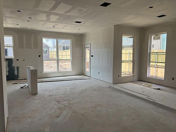 2nd image of 6216 Wilkesboro Dr