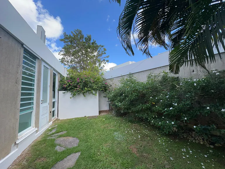 352 Calle Rey Carlos — Photo 38