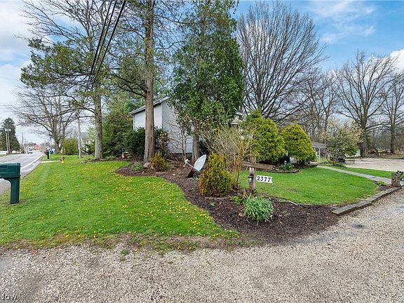 5th image of 2377 Greensburg Rd
