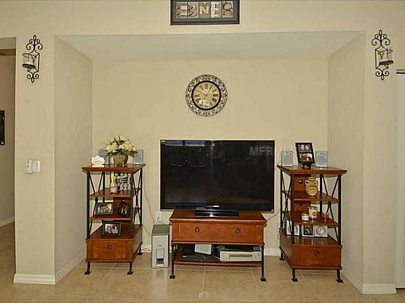5th image of 11129 Goldenrod Fern Dr