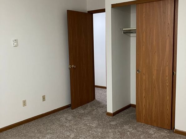 Troy Crossing - 2 Bedroom & 1.5 Bath Townhome - Troy, Ohio, 1340D Michael Ct, Troy, OH 45373