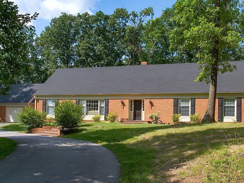 1st image of 200 N Knollwood Dr