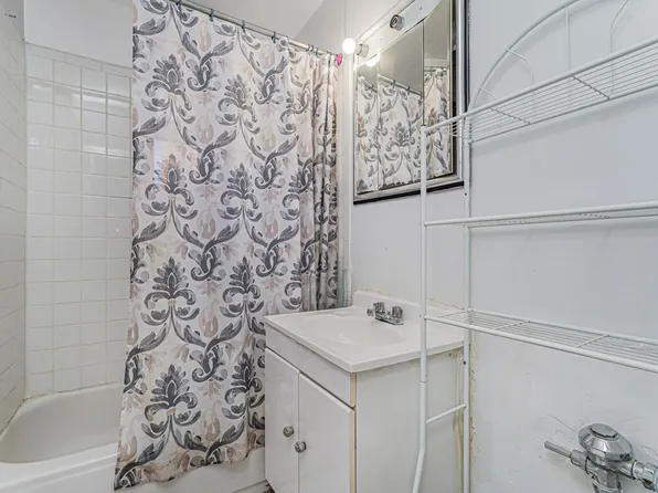 1840 East 13th Street image 19 of 24