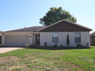 2225 Patricia Ln, Port Neches, TX 77651