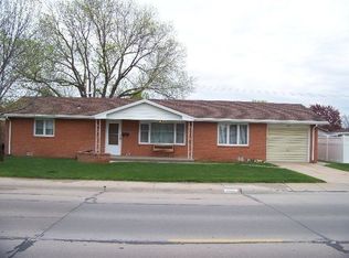 1007 W Philip Ave, North Platte, NE 69101