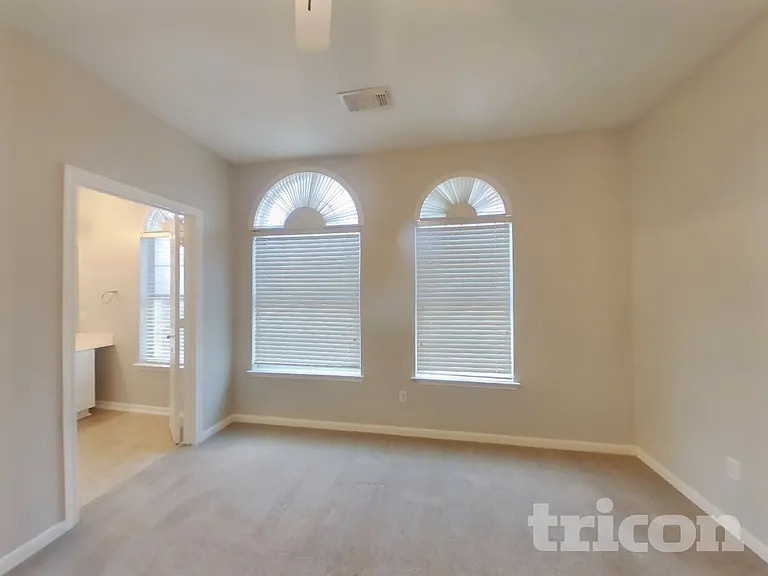 3135 Lavender Candle Dr — Photo 5