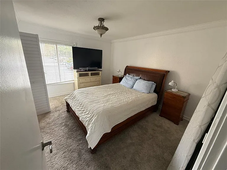 614 Orange Dr #200 — Photo 9