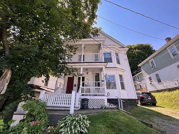2nd image of 131 Penobscot Street