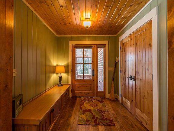 5th image of 1736 Woods Ct