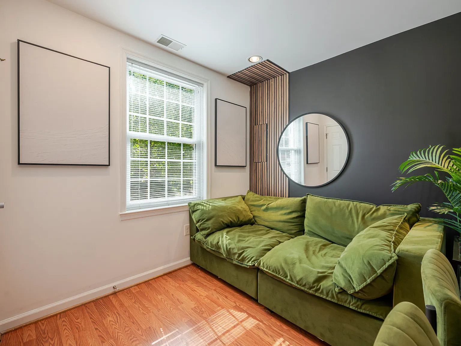 1 bed, 700 sqft, $1,795 — Photo 4