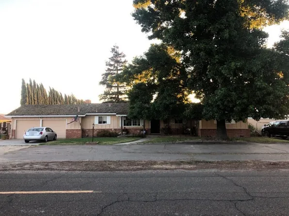4115 Washington Rd, Hughson, CA 95326