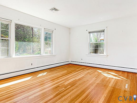 4th image of 8414 Penobscot Rd