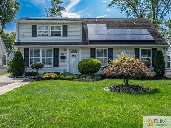 400 Remsen Ave, Avenel, NJ 07001