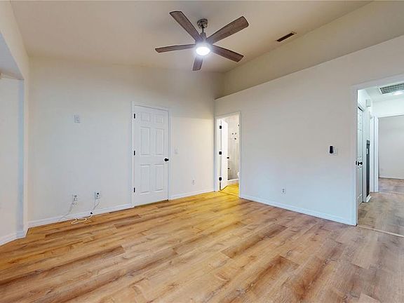 5th image of 315 S Edison Ave APT 15