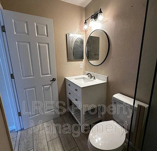 2825 Cliffe Ct — Photo 32
