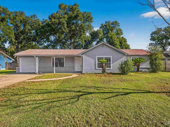 4276 Wellington Dr, Pace, FL 32571