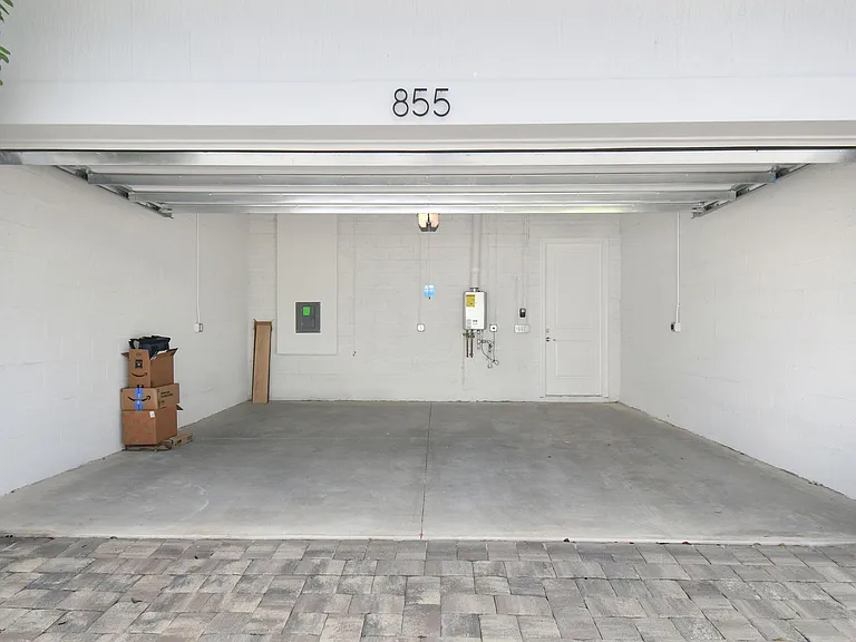 855 SW Heirloom Walk — Photo 19