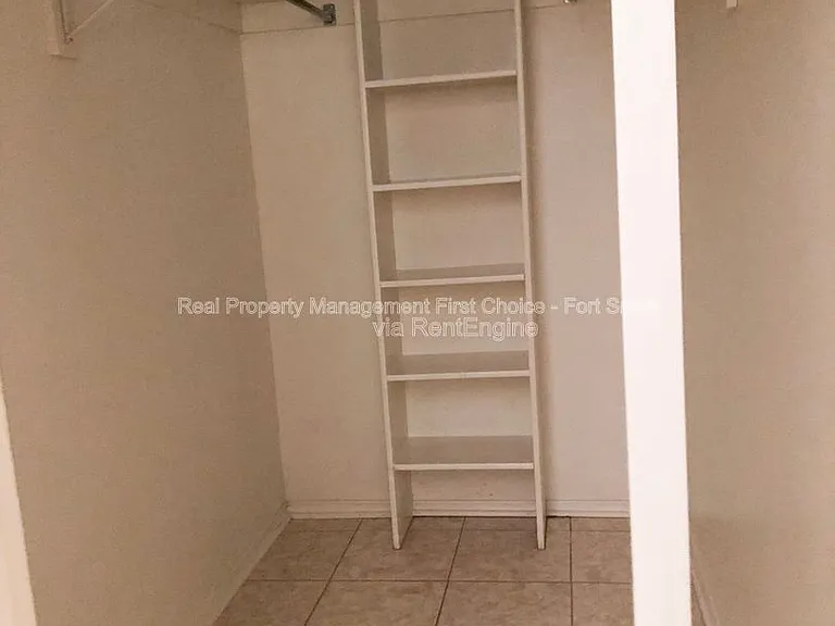 1447 Brazil Ave — Photo 12