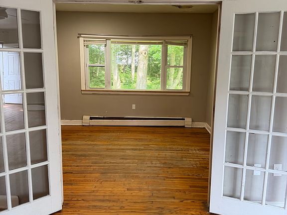 3rd image of 56 Craig Lane