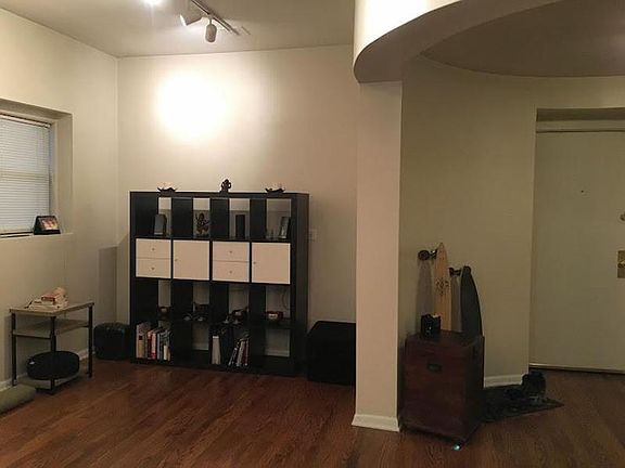 4th image of 4640 N Kenmore Ave APT 1n