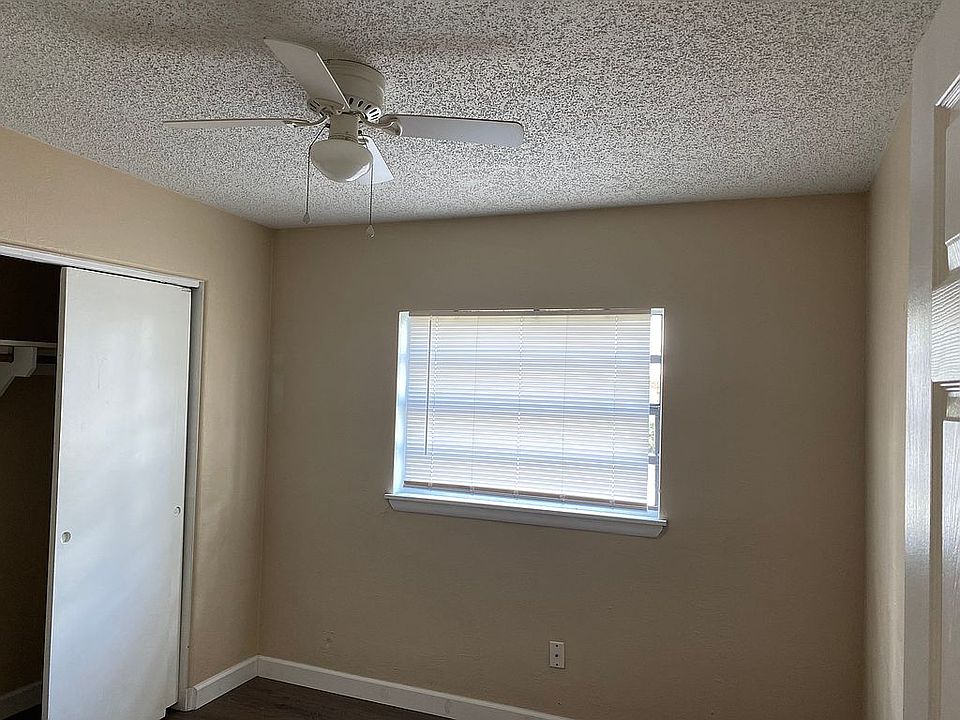 1st image of 720 S Solandra Dr