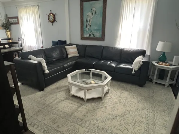 311 Elm St, Pt Clinton, OH 43452