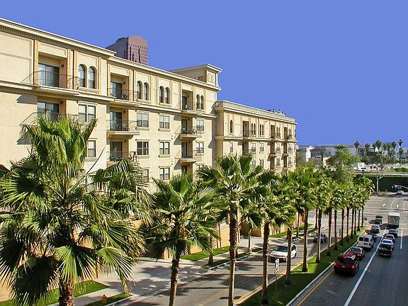 4th image of 722 S Bixel St APT A833