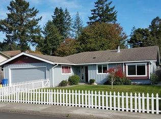 840 3rd St, Brookings, OR 97415