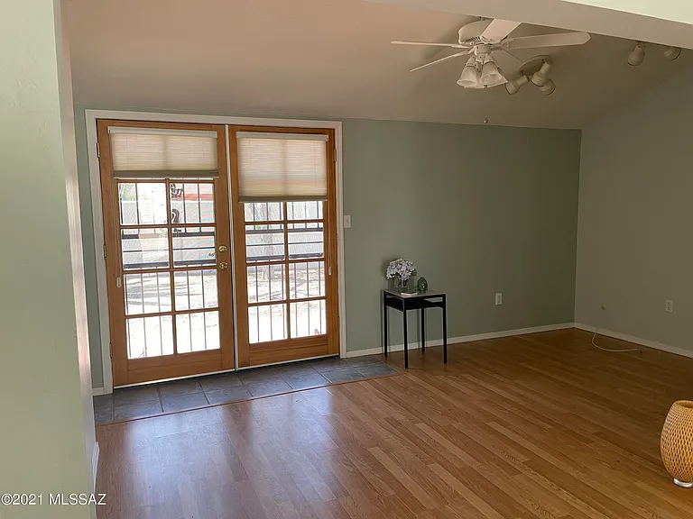 3911 N Vine Tree Pl — Photo 10