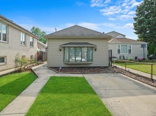 4330 N Newcastle Ave, Harwood Heights, IL 60706