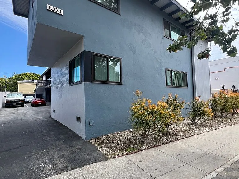 1024 Pico Blvd — Photo 13