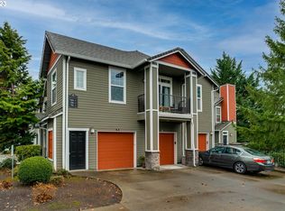 725 Springtree Ln, West Linn, OR 97068