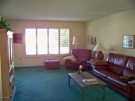 2nd image of 10126 W Pine Springs Dr
