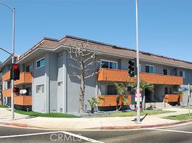 11825 National Blvd, Los Angeles, CA