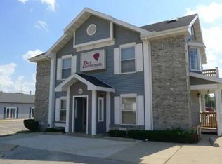 612 Williams St, Lake Geneva, WI 53147