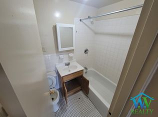 1651 Williamsbridge Rd, Bronx, NY 10461